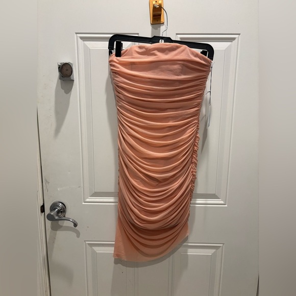 MAJORELLE Ursula Dress in Nude XS - Picture 4 of 7